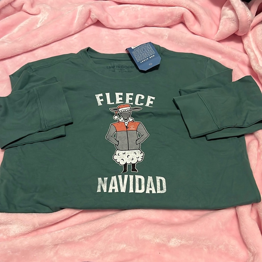 NWT Fleece Navidad Shirt